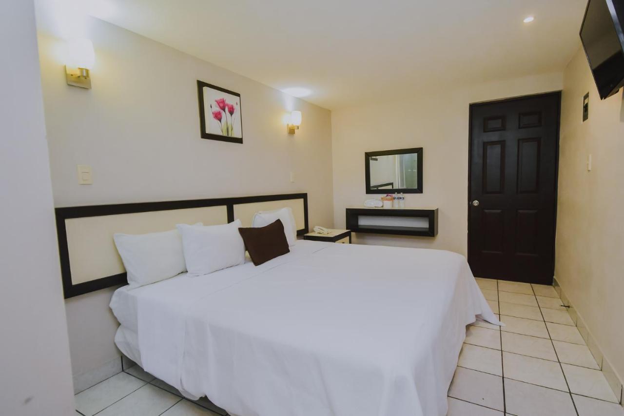 Hotel Florencia Poza Rica Kültér fotó