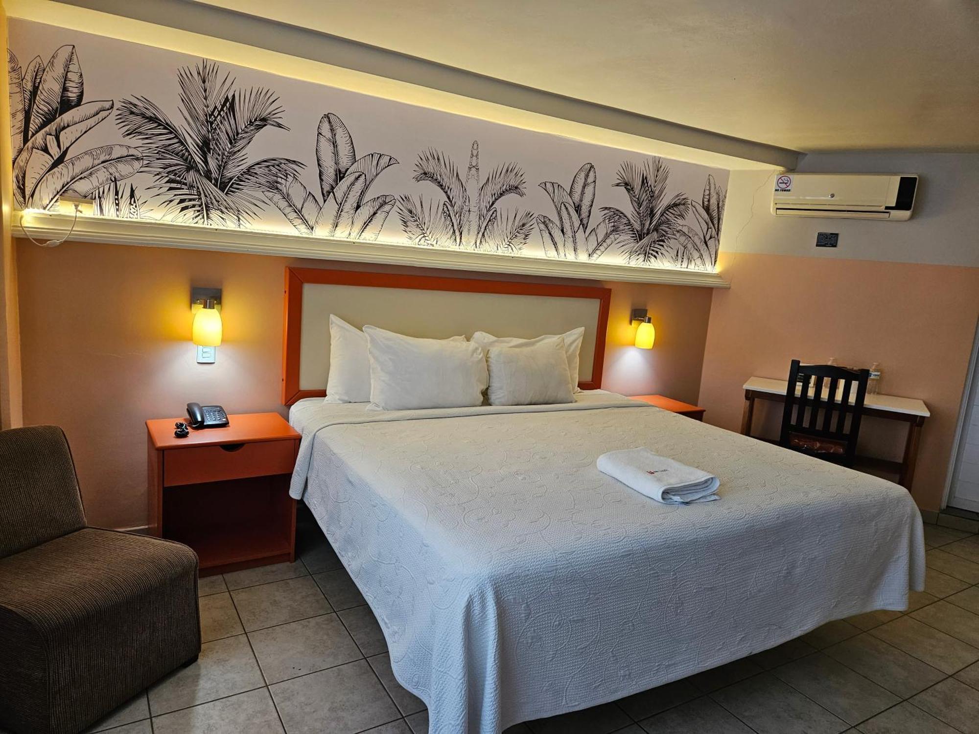 Hotel Florencia Poza Rica Kültér fotó
