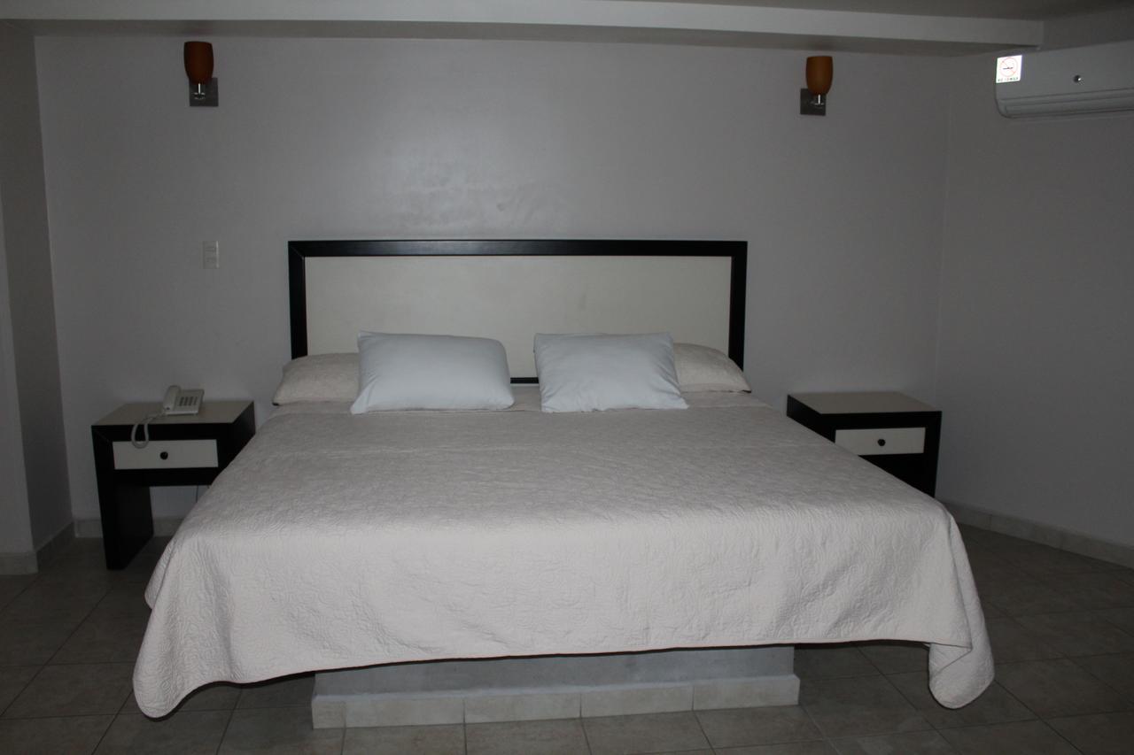 Hotel Florencia Poza Rica Kültér fotó