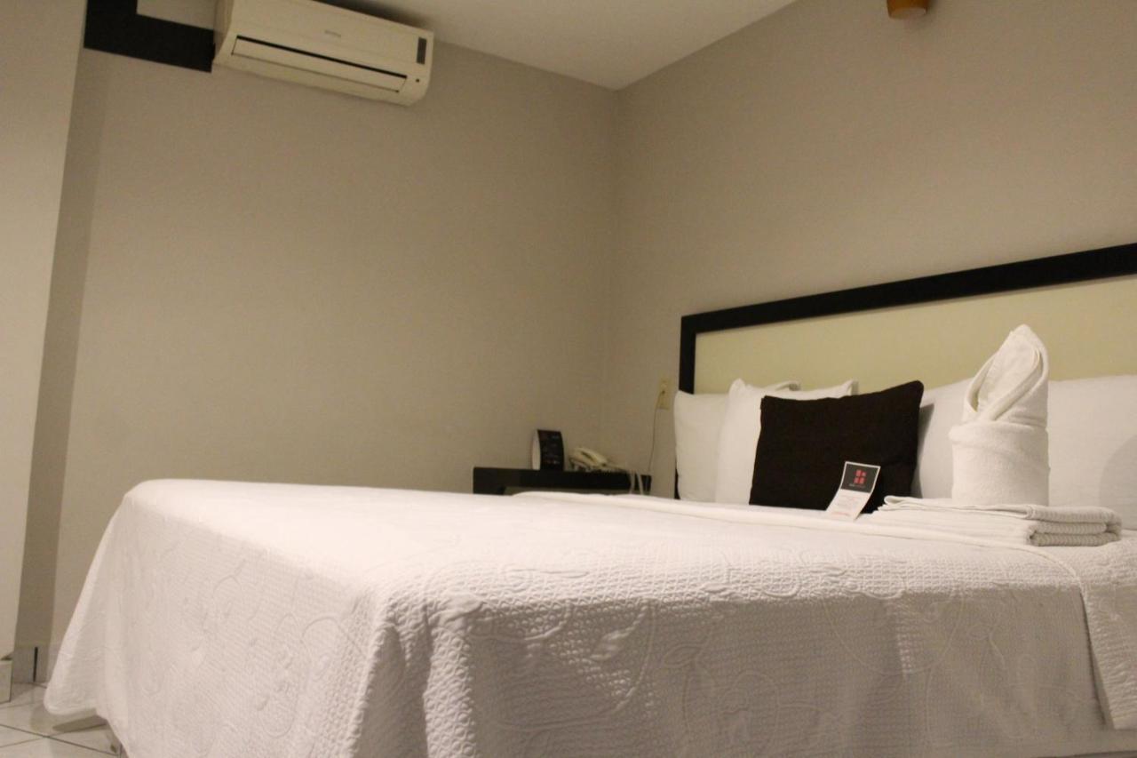 Hotel Florencia Poza Rica Kültér fotó